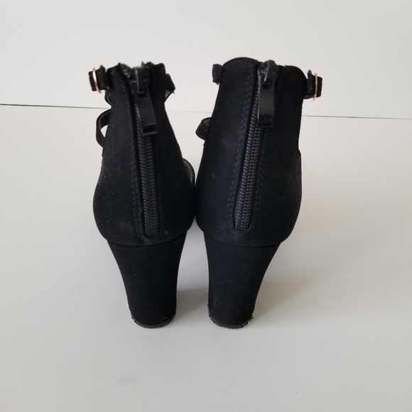 🚫SOLD🚫TOPModa▪︎Suede Chunky Heels - Picture 8 of 11